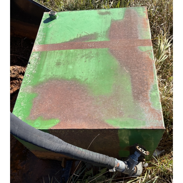 FUEL / OIL TANK - 16 X 26 X 34 INCH