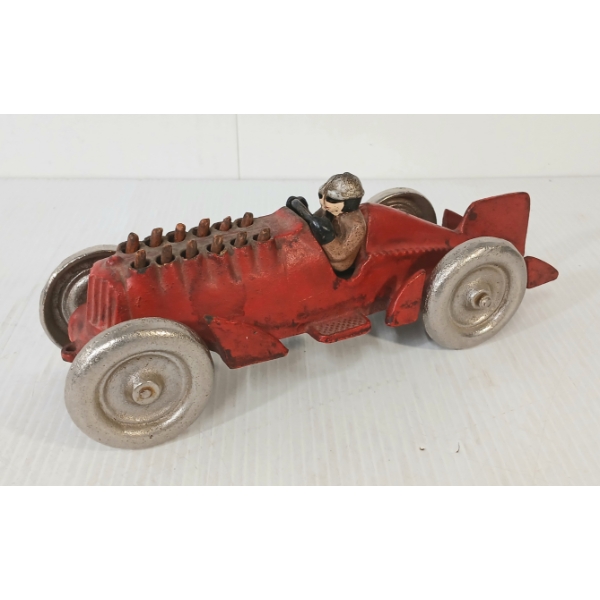 HUBLEY CAST IRON RACE CAR W/ MOVING PISTONS