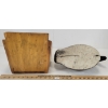 Image 5 : LOT OF 2 - EARLY CANADIAN PINE DUST PAN, & DECOY 