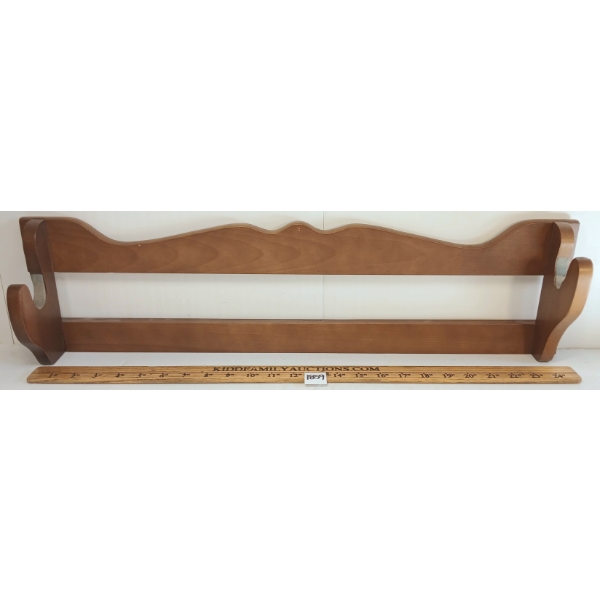 SINGLE WALL MOUNT GUN RACK