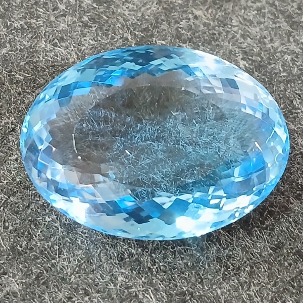 NATURAL BLUE TOPAZ - OVAL CUT