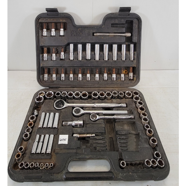 MASTERCRAFT SOCKET WRENCH SET