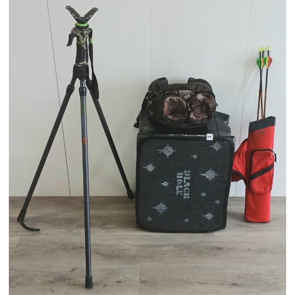 LOT OF 4 - BLACK HOLE TARGET, PRIMOS TRIGGER SHOK TRIPOD, TEAM O.F.A.H. FANNY PACK, ETC