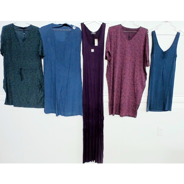 LOT OF 5 - WOMEN'S MINIMUM & ALL-DAY APPAREL MID & MAXI DRESSES - FT VENDERA, TALLI DRESS, ETC