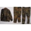 Image 4 : LOT OF 4 - GERMAN FLECKTARN CAMO CAP, PANTS & JACKET