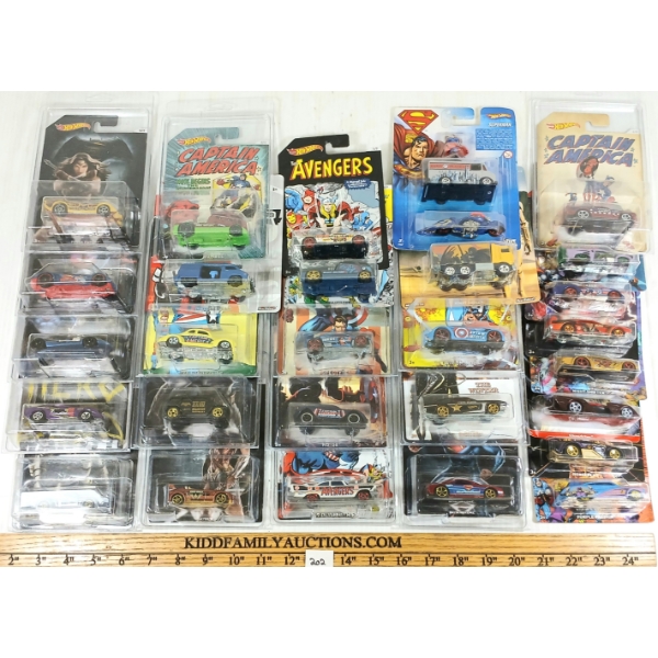 LOT OF 28 - DIECAST HOTWHEELS - CAPTAIN AMERICA CASE #1 '40 FORD COUPE, TWIN MILL, ETC