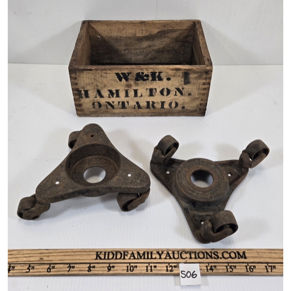 LOT OF 3 - DURKEE HARD CAULK CRATE & SIGNED CASTORS 