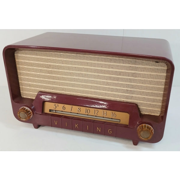 VIKING MODEL 54-49 TUBE RADIO - MID-CENTURY
