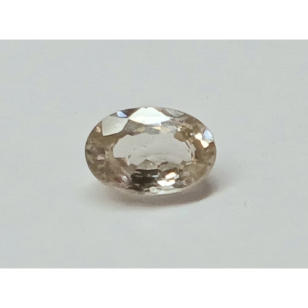 NATURAL LIGHT CHAMPAGNE ZIRCON - OVAL
