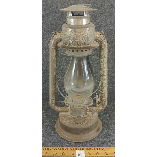 BEACON OIL LANTERN
