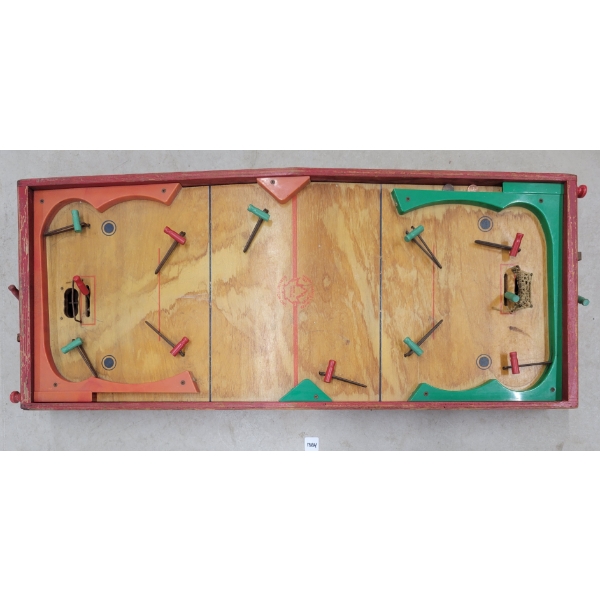 1940's MONROE GAMES TABLE HOCKEY