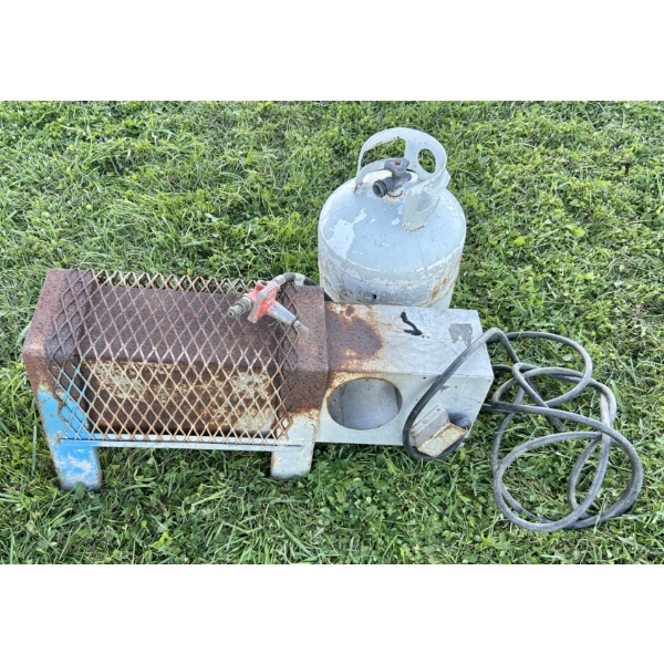 PROPANE SALAMANDER HEATER W/ TANK