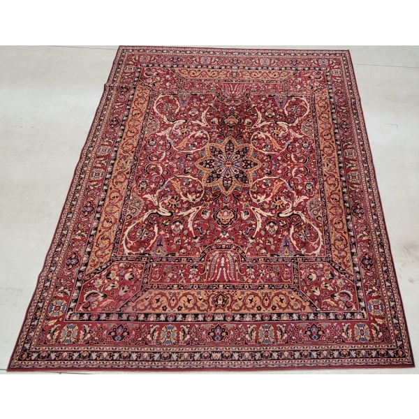 HAND KNOTTED PERSIAN WOOL RUG