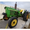 Image 2 : JOHN DEERE 1020 TRACTOR - GAS