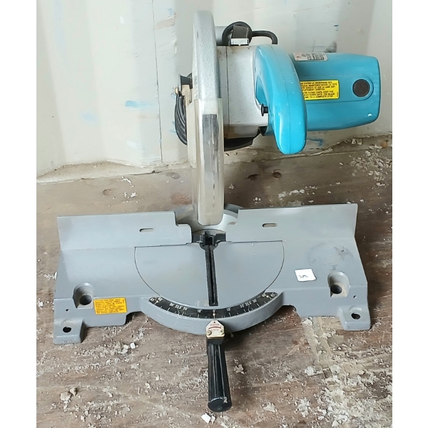MAKITA 255MM MITER SAW