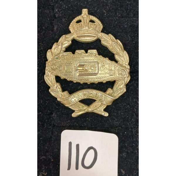 WWII ROYAL CDN ARMOURED CORPS. CAP BADGE