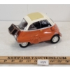 Image 3 : PREMIUM CLASSICS 50TH ANNIVERSARY BMW ISETTA MODEL