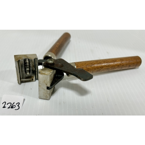 LEE SINGLE CAVITY BULLET MOLD .309 DIA