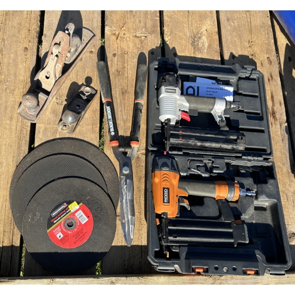 JOB LOT - RIDGID BRAD NAILER, BLADES, TRIMMER, ETC