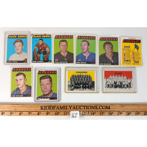 LOT OF 10 - 1965-1966 OPC HOCKEY CARDS - CHICAGO BLACK HAWKS, RANGERS & BOSTON BRUINS