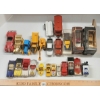 Image 3 : LOT OF 22 - MISC DIECAST & PLASTIC MODELS - MAISTO, HOTWHEELS, MATCHBOX, ETC