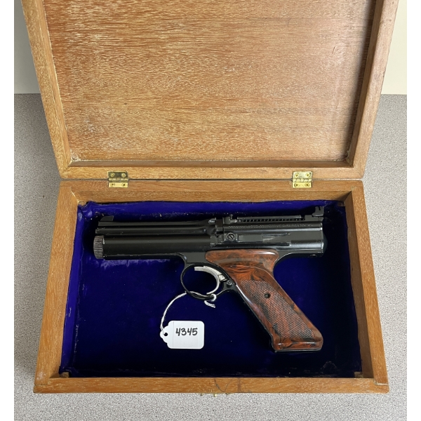 CROSMAN MODEL 600 IN .22 PELLET NO PAL REQUIRED 