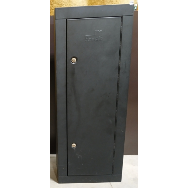 HOMAK GUN SAFE W/ KEY