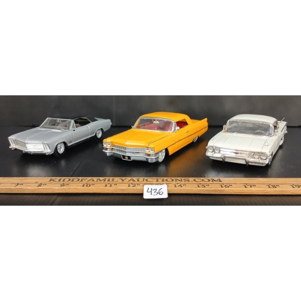 LOT OF 3 - JADA & MAISTO 1965 BUICK RIVERA, 1963 CADILLAC & 1960 CHEVY IMPALA DIECAST MODELS
