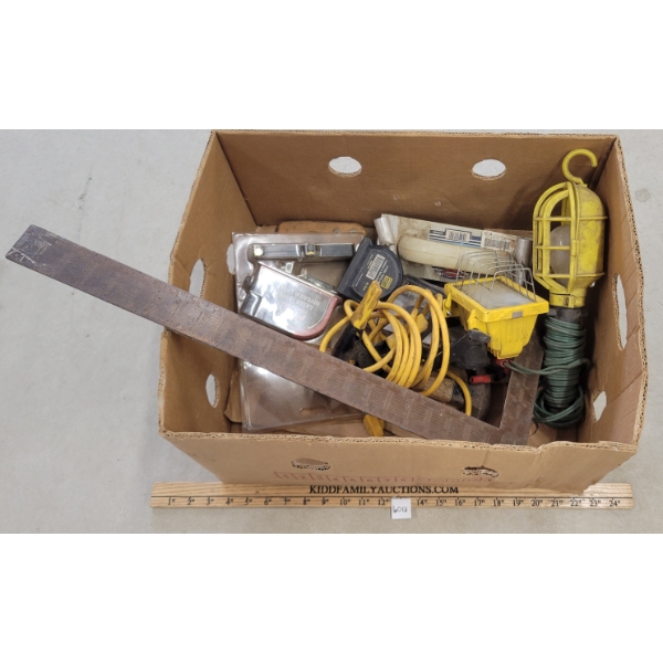 JOB LOT - MISC HAND TOOLS - INCL JOBMATE LASER LEVEL, CARPENTER SQUARE, WORK LIGHTS, ETC
