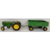 Image 4 : ERTL JOHN DEERE DIECAST TRACTOR W/ WAGON