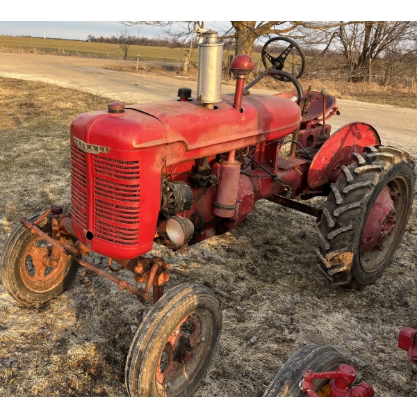 FARMALL TRACTOR - MODEL A