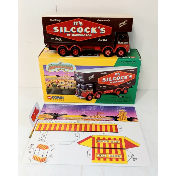 CORGI DIECST "THE SHOWMAN'S RANGE" SILCOCK'S OF WARRINGTON FODEN CLOSED POLE TRUCK
