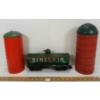 Image 1 : LOT OF 3 - USA TRAINS SINCLAIR TANKER CAR & SILOS