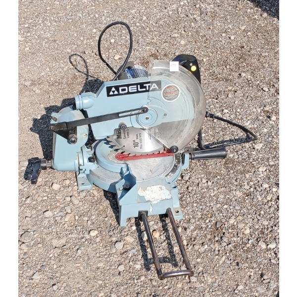 DELTA 10IN COMPOUND MITER SAW