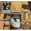 Image 1 : JOB LOT - MISC METAL BRACKETS