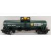 Image 4 : LOT OF 2 - LIONEL CROSSING GATE & BRITISH COLUMBIA DOME TANK CAR