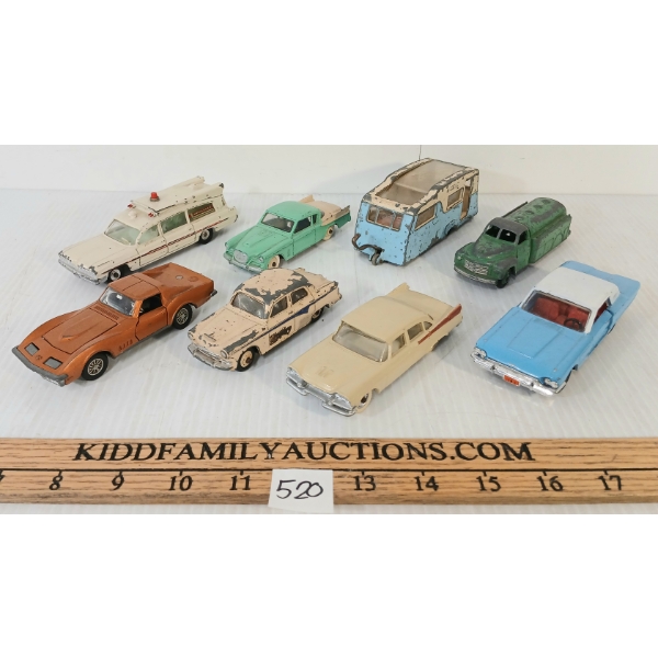 LOT OF 8 - DINKY TOYS DIECAST MODELS - CORVETTE STINGRAY, FORD THUNDERBIRD, AMBULANCE, ETC