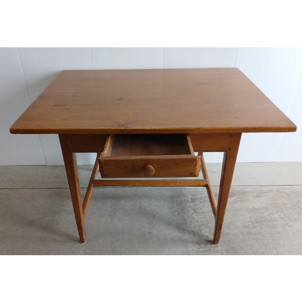 PINE WRITING DESK