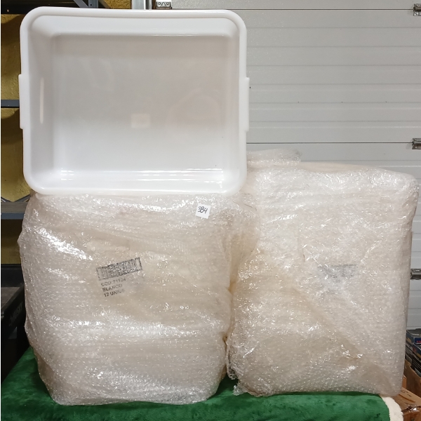 LOT OF 24 - ARAVEN WHITE FOOD GRADE TOTES - AS NEW