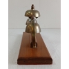 Image 4 : MOUNTED BRASS SLEIGH BELLS