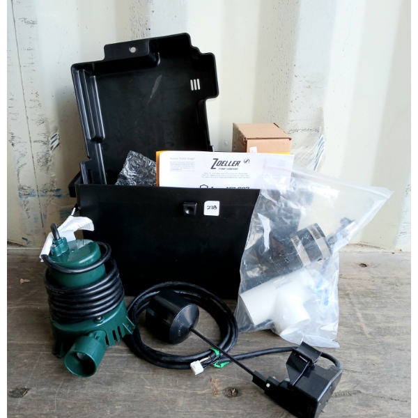 12V DC BATTERY BACKUP WATER PUMP - AS NEW