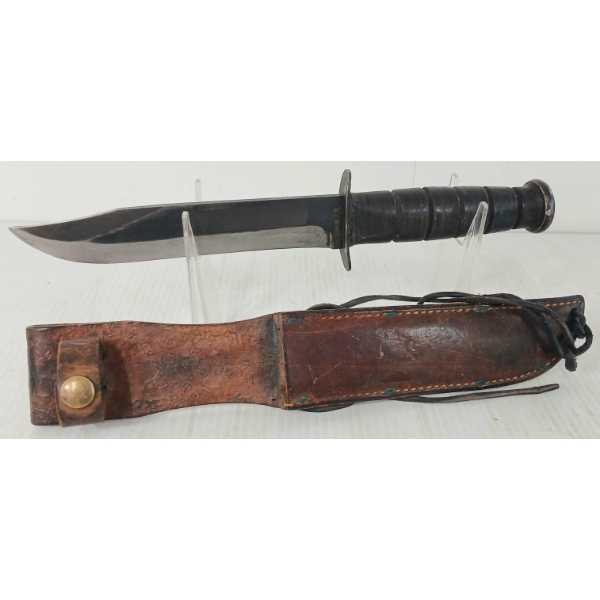 KA-BAR USMC KNIFE W/ SHEATH