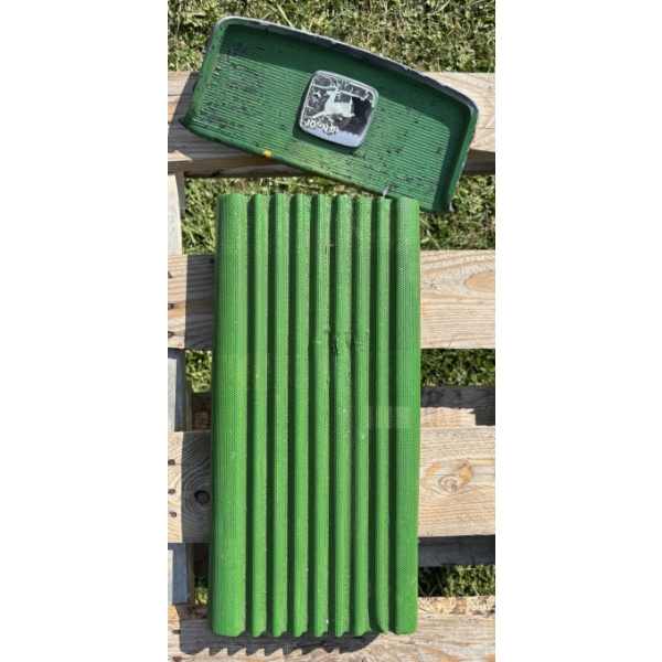 LOT OF 2 - JOHN DEERE 110-112 HOOD BEZEL & FENDER GRILL