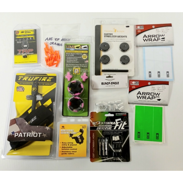 LOT OF 10 - ARCHERY - TRUFIRE PATRIOT POWER STRAP, WEIGHTS, BROADHEAD & STRING LEECH, ETC