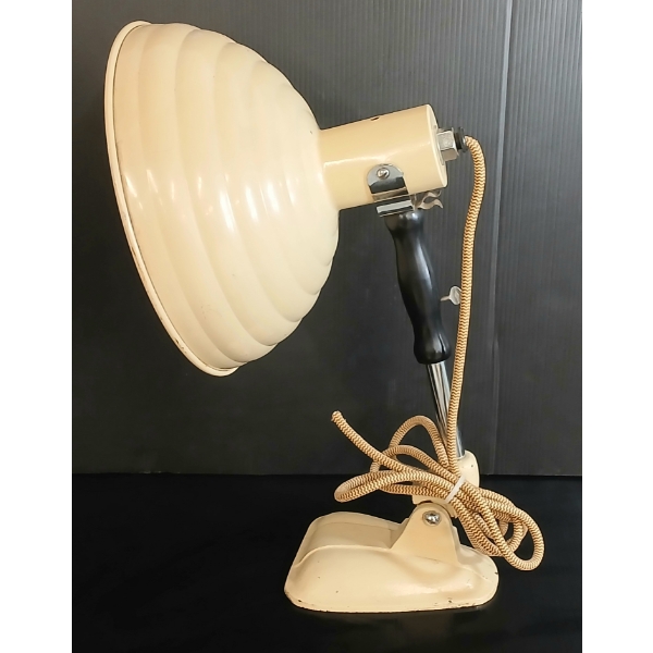 MCM ADJUSTABLE BEEHIVE LAMP