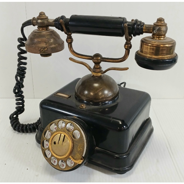PRINCESS STYLE ROTARY DIAL TELEPHONE 
