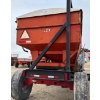 Image 4 : J & M FERTILIZER WAGON W/ AUGER - 7 TON