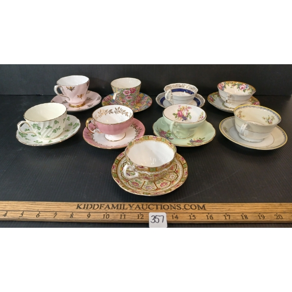 LOT OF 18 - TEACUPS & SAUCERS - AYNSLEY, ROYAL ALBERT CROWN, NORITAKE, FOLEY, PARAGON, ETC