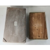 Image 6 : LOT OF 2 - DISPLAY BOX & DECORATIVE WOOD TRAY