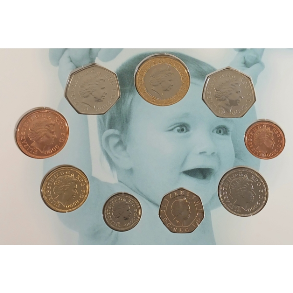 2000 UK BRILLIANT UNCIRCULATED COLLECTION - BABY GIFT SET